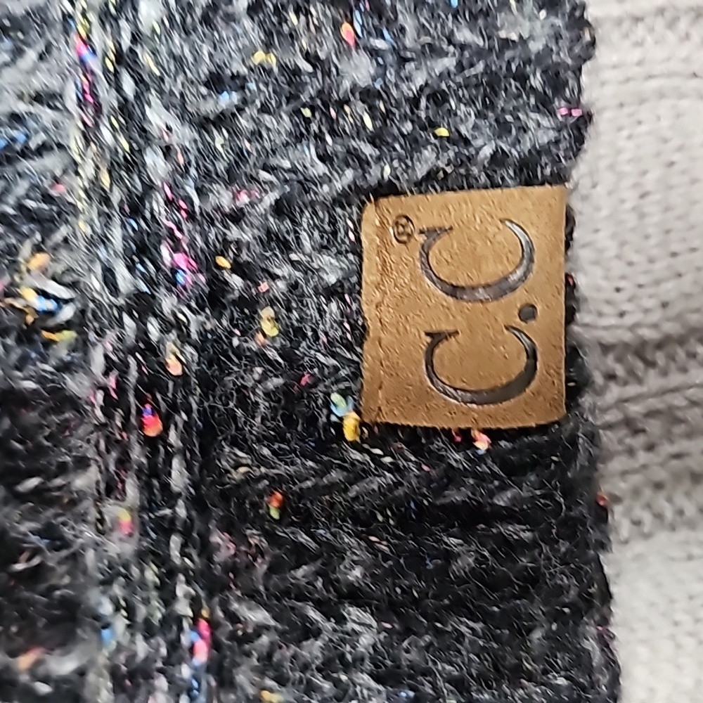 C.C Winter Hat - Picture 2 of 6